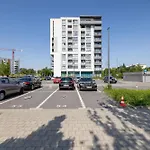 Cracow Pradnik Spacious & Family Apartment With 3 Bedroom By Renters Prestige