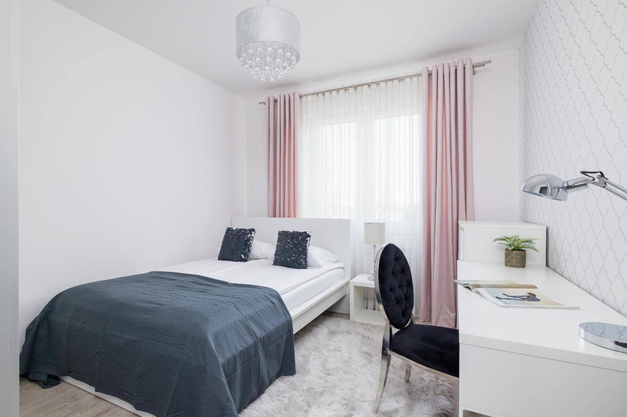 Cracow Pradnik Spacious & Family With 3 Bedroom By Renters Prestige Krakau